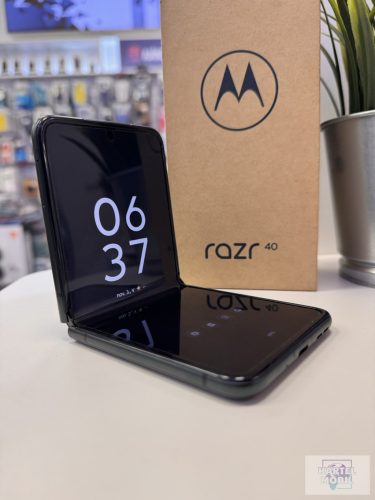 Motorola Razr 40 8/256GB Dual Kártyafüggetlen készülék