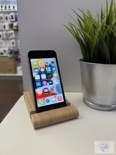 Apple iPhone SE 2016 32GB Kártyafüggetlen 6 Hónap Garancia