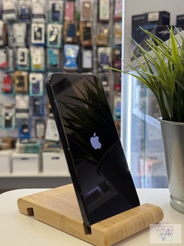 Apple iPhone 15 128GB 90% os Akkuval Kártyafüggetlen 24 Hónap Garancia Használt