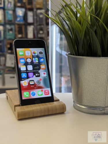 Apple iPhone Se 2016 32GB 89% Kártyafüggetlen 3 Hónap Garancia Használt